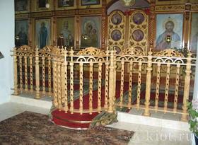 Церковное ограждение на солею Церковное ограждение на солею