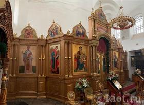 Иконостас тябловый Крупнорельефная резьба, золочение. Храм Иоанна Предтечи г.Калуга Иконостас тябловый Крупнорельефная резьба, золочение. Храм Иоанна Предтечи г.Калуга